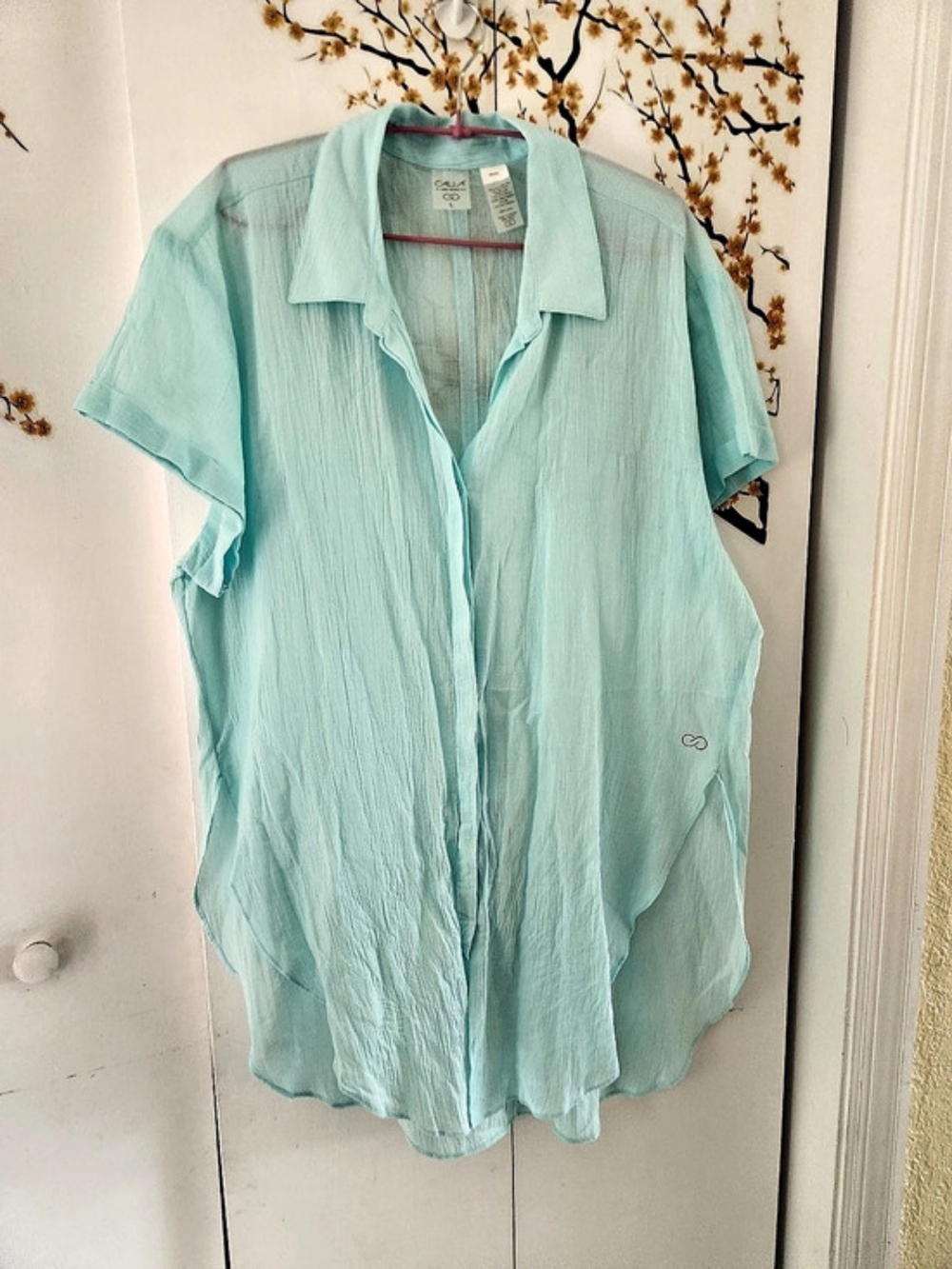 Calia by Carrie Underwood Textured Button Down Cover Up in Blue Large Like New